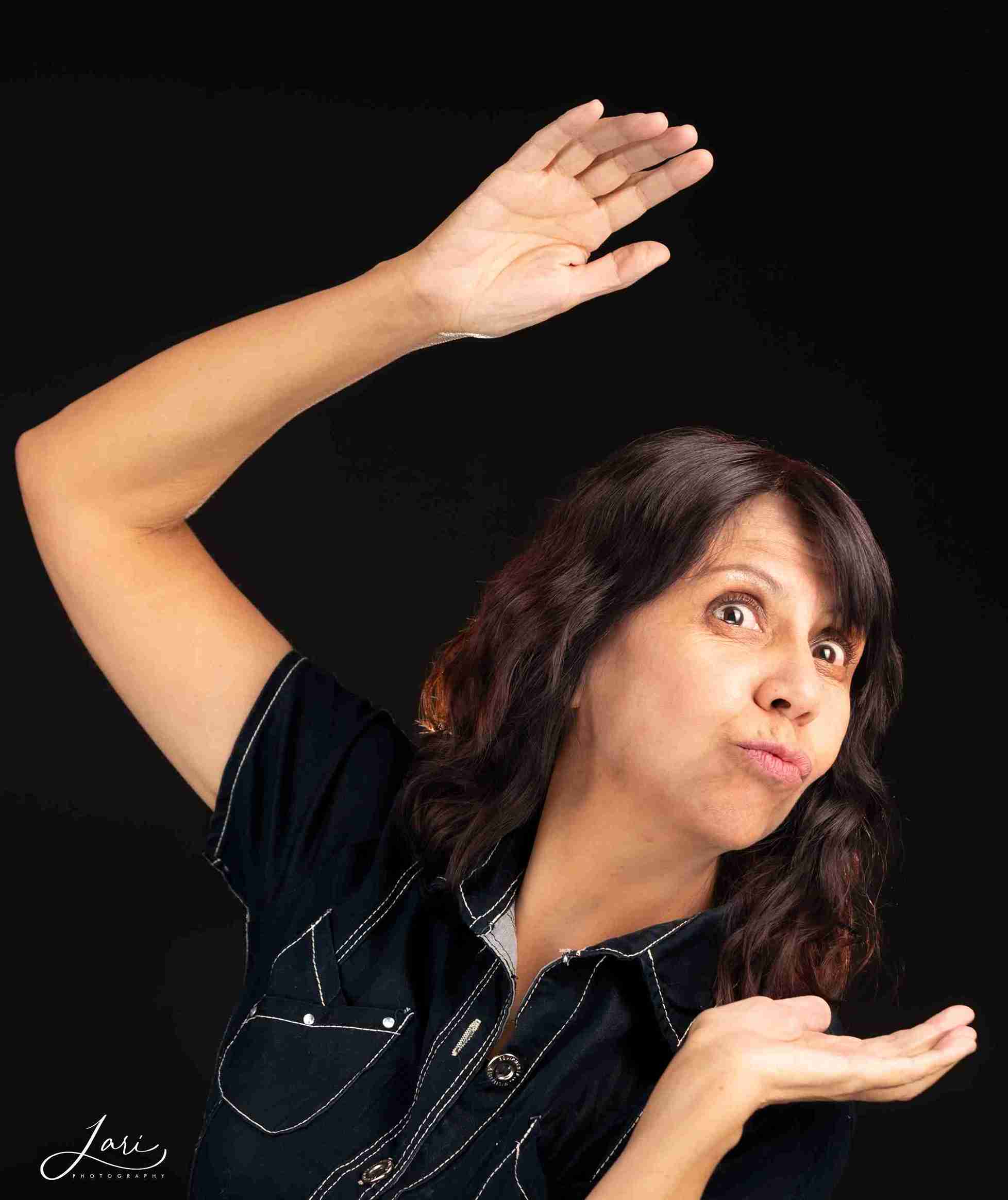 Ana Laura, voice actor