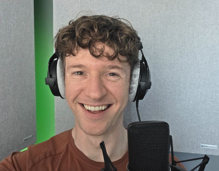 Tom, voice actor
