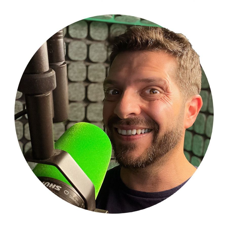 Héctor, voice actor