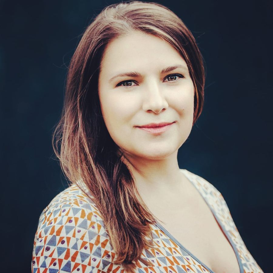 Yuliya, voice actor